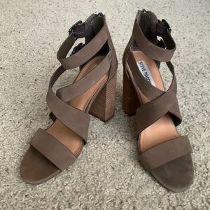 Steve Madden Tan Heels